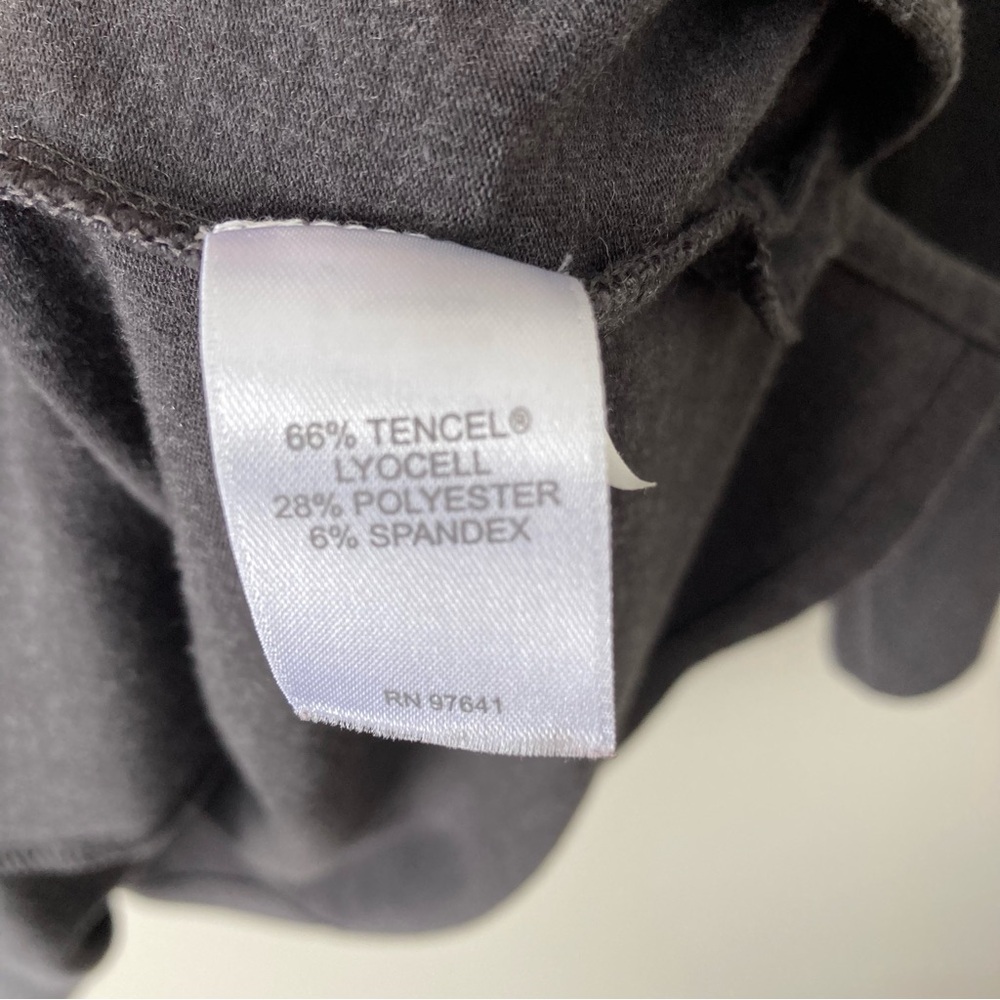 J. Jill Long Tunic Top Keyhole Subtle Shimmer Sparkle Detail Dark Gray Small - Picture 9 of 10